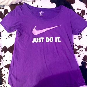 Cute purple shirt Nike
